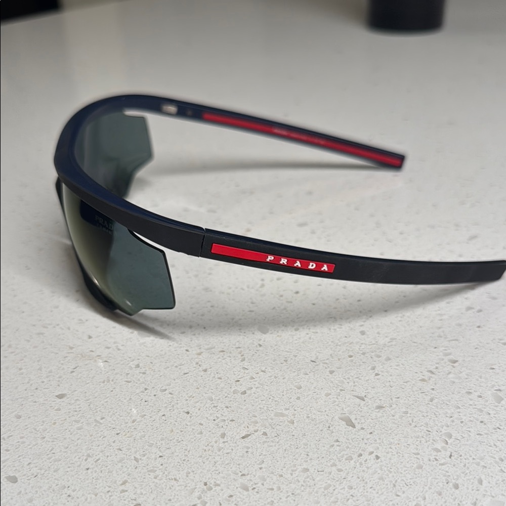 Prada Black and Red Sunglasses - Picture 2 of 6